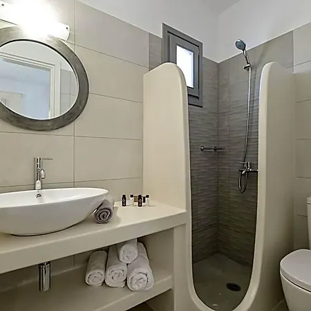 Vive Mare Plaka Ii Hotell